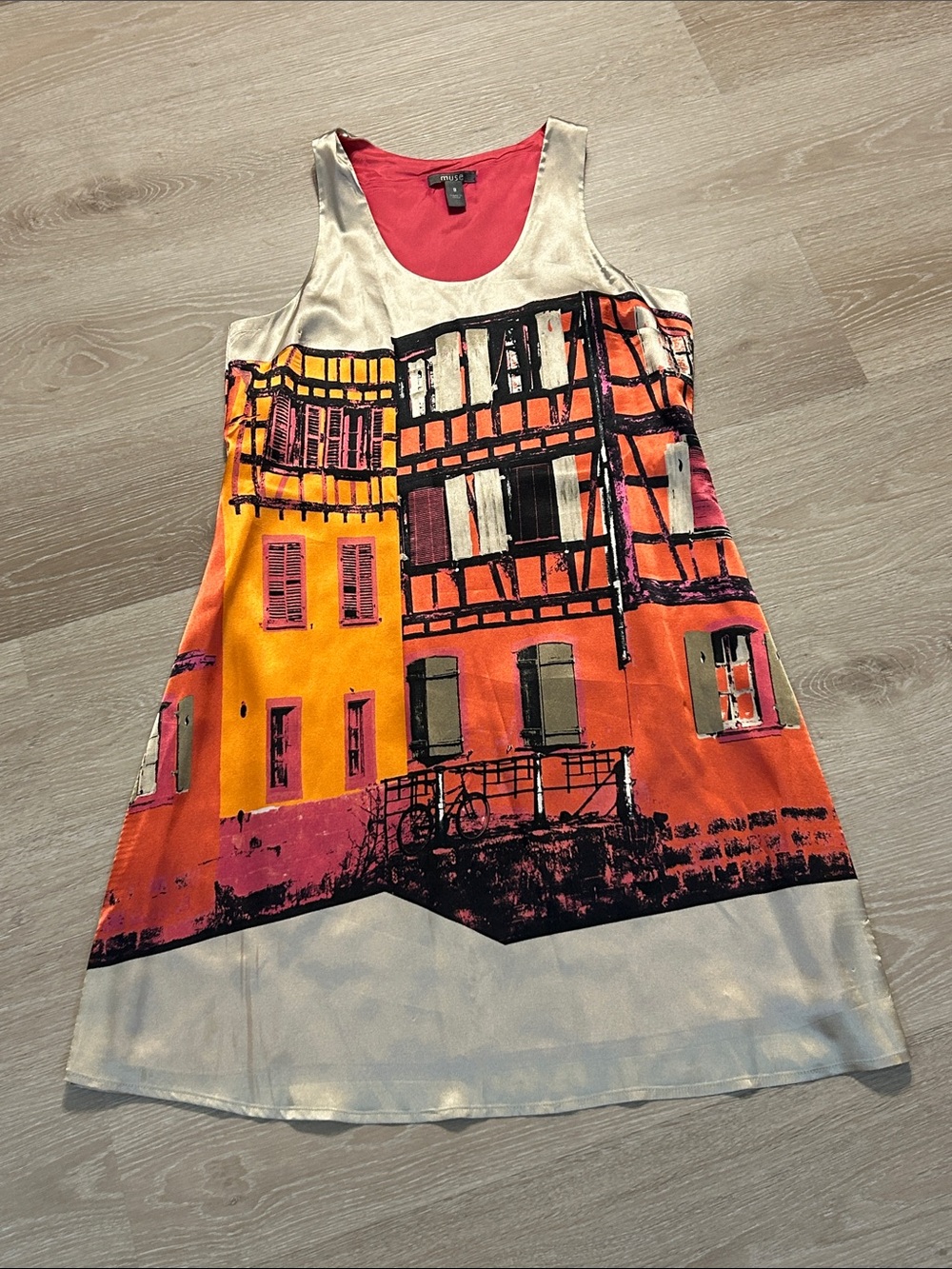 Muse Silky Sleeveless Cityscape Graphic Art Deco Print Dress Sz 8